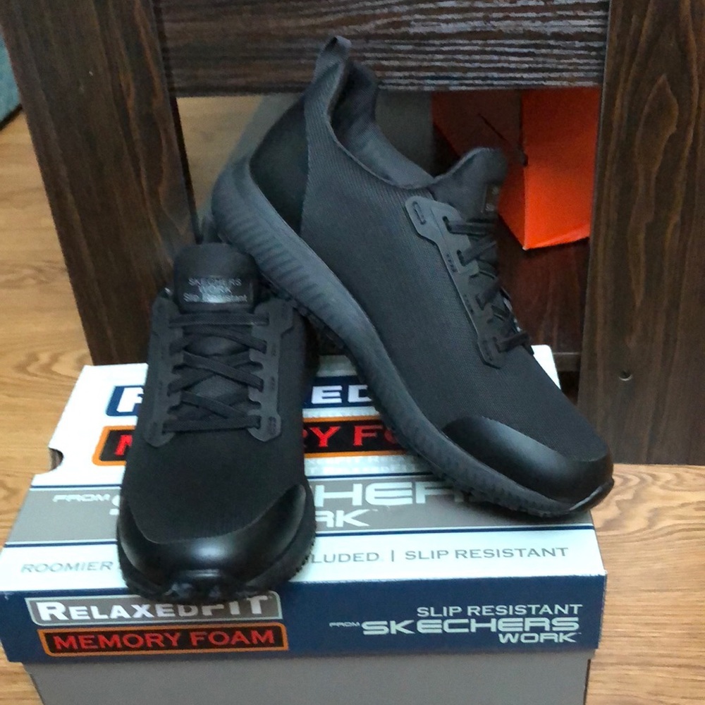 Skechers work slip resistant